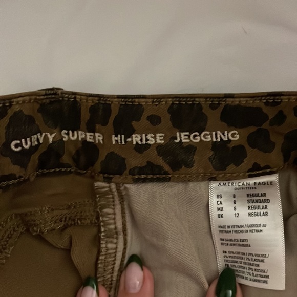 American eagle leopard print curvy super high rise jegging size 8R - Picture 2 of 3